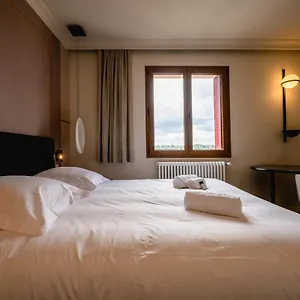 Appartement Le Nid Du Favre Ii - Large 2 With Breathtaking View Of The, Annecy